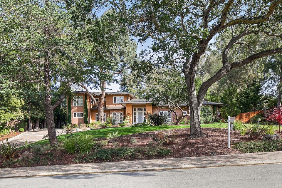 stunning lower hillsborough family estate on a quiet coveted street