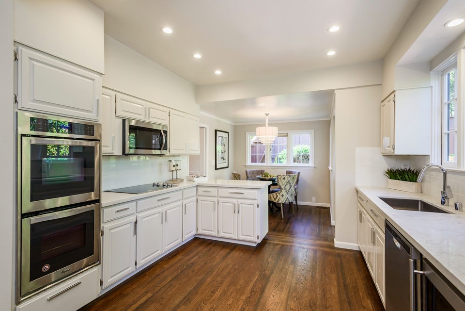 remodeled chef's kitchen with breakfast nook
